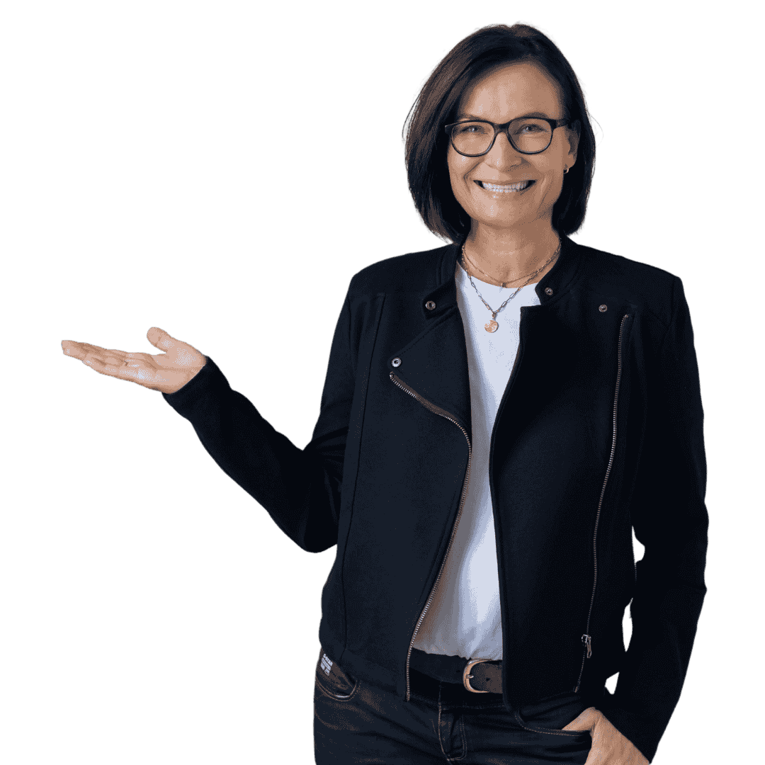 Michaela Benkitsch Michaela Benkitsch zeigt mit der Hand auf einen wichtigen Text